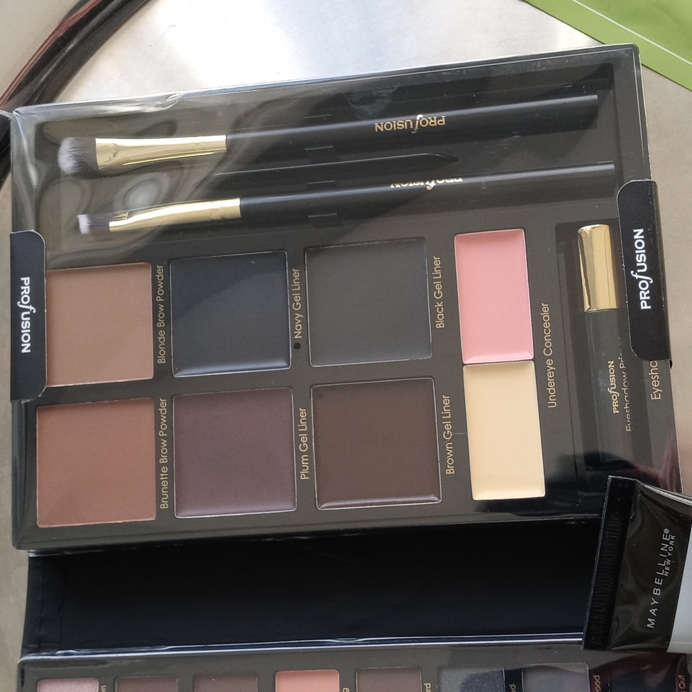 Makeup Eye Bundle Perfect - Picture 3 of 9